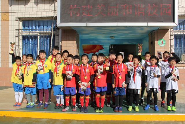 穆里尼奥计划重塑皇马防线面临薪资难题，阿森西奥成转会绊脚石